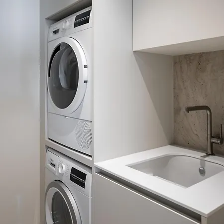 شقة Savoy Monumentalis Iv By An Island