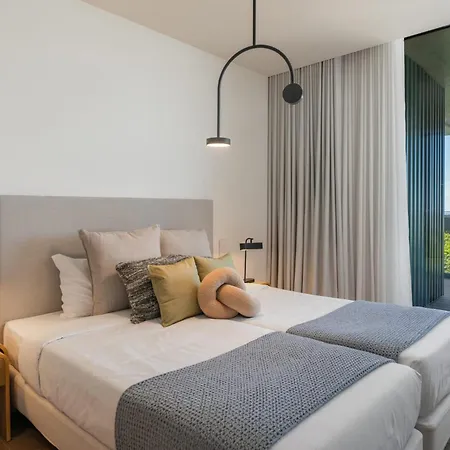 Savoy Monumentalis Iv By An Island