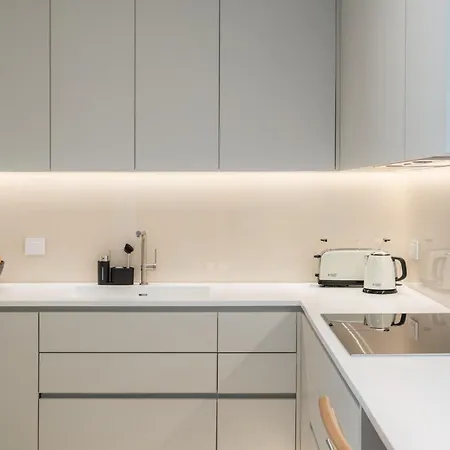 Savoy Monumentalis Iv By An Island *