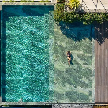 Savoy Monumentalis Iv By An Island