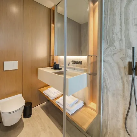 Apartman Savoy Monumentalis Iv By An Island