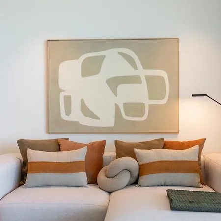 Savoy Monumentalis Iv By An Island Apartman *