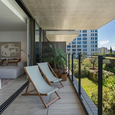 Apartman Savoy Monumentalis Iv By An Island *