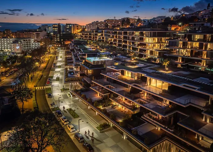 Savoy Monumentalis Iv By An Island * Funchal (Madeira)